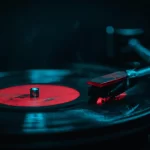 The return of vinyl records is an interesting trend that points out the attractiveness of analog sound when digital streaming and quick download are commonplace